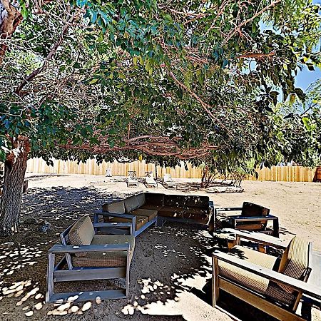 Rawhide Ranch - Walk To Pappy And Harriet'S With Hot Tub! Home Yucca Valley Exterior photo