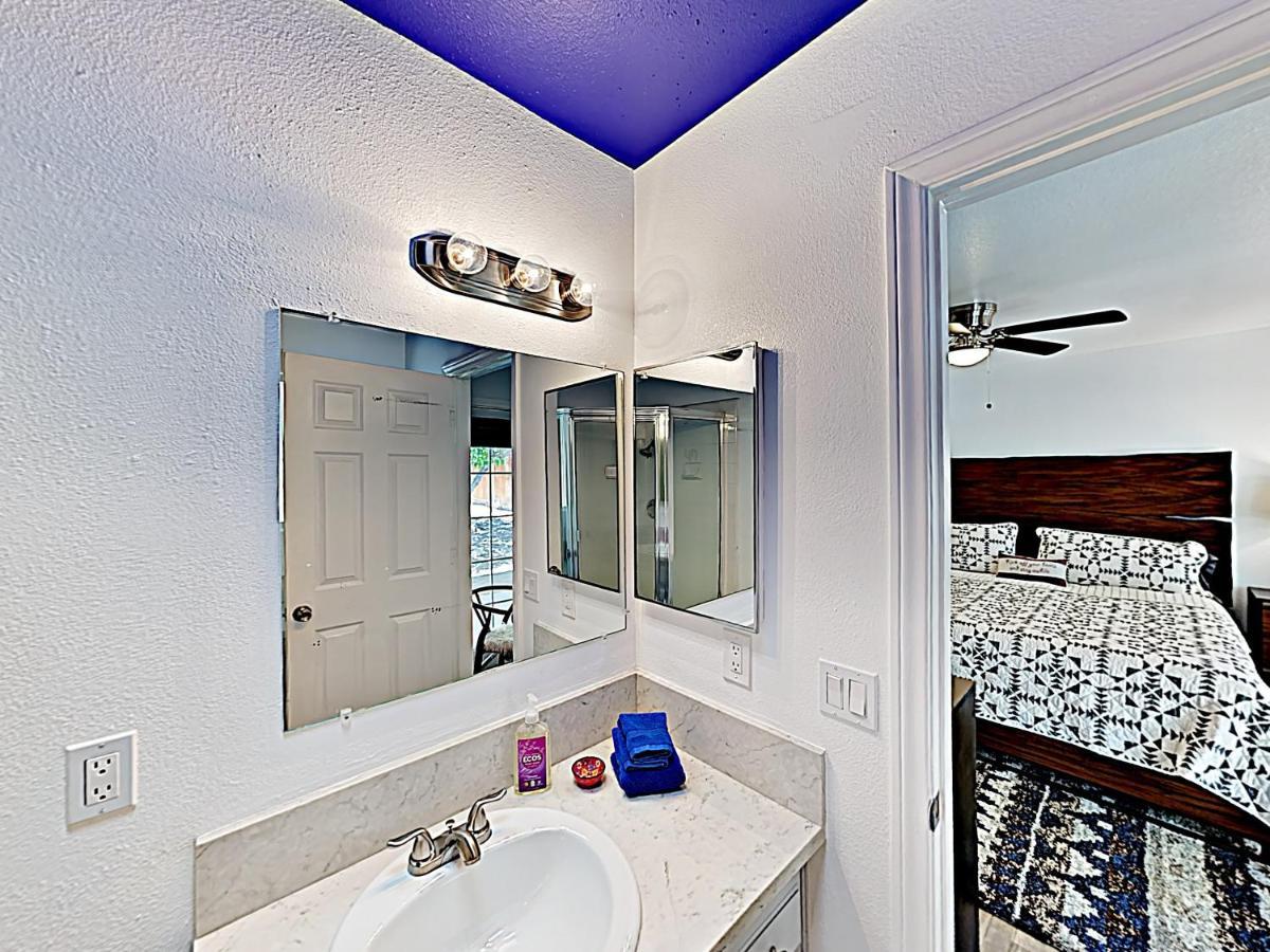 Rawhide Ranch - Walk To Pappy And Harriet'S With Hot Tub! Home Yucca Valley Exterior photo