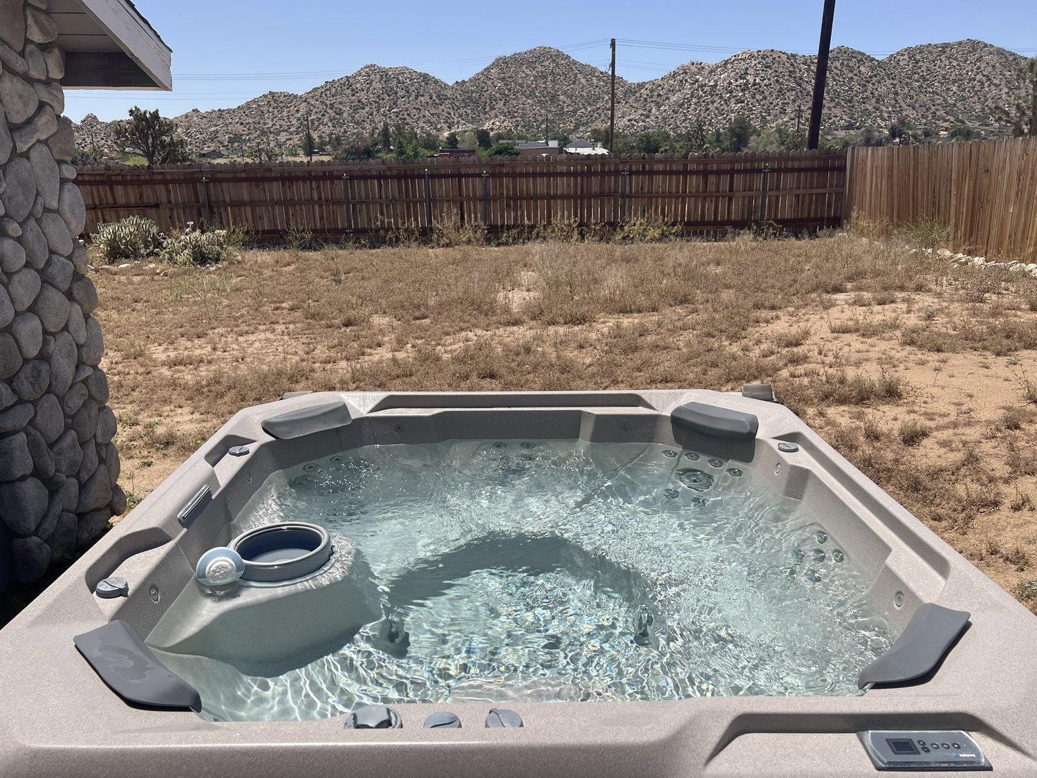 Rawhide Ranch - Walk To Pappy And Harriet'S With Hot Tub! Home Yucca Valley Exterior photo